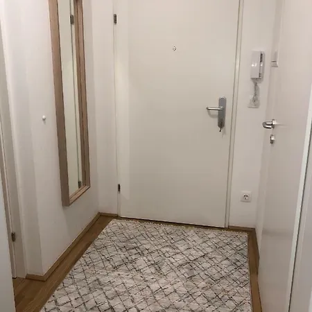 High 5 아파트 *